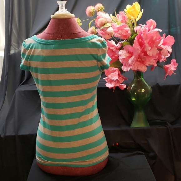 Teal & Grey Striped 4 button tee Gap - NWT size S - Picture 2 of 5